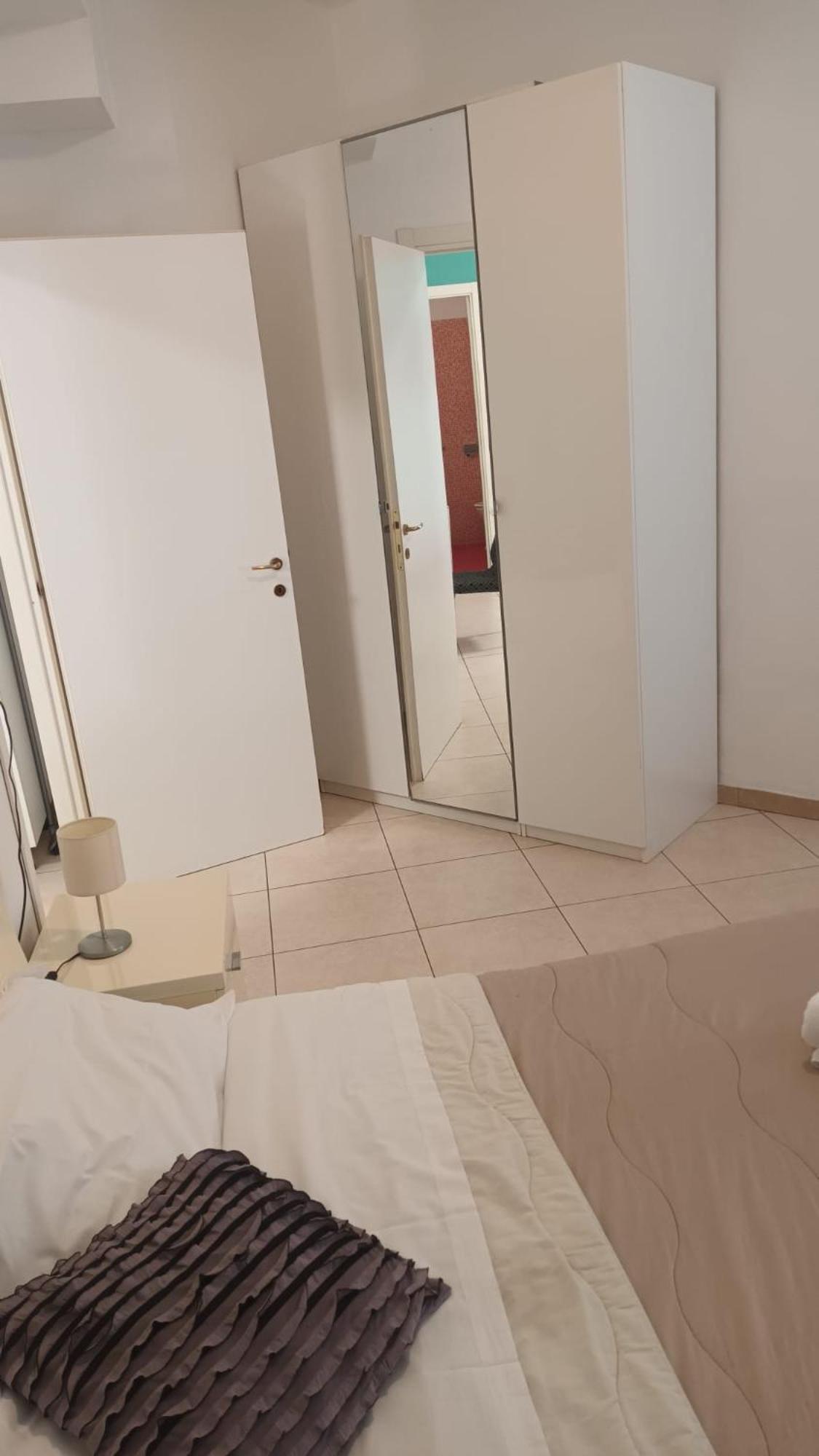 Olimpo Apartments St John In Lateran Ρώμη Εξωτερικό φωτογραφία